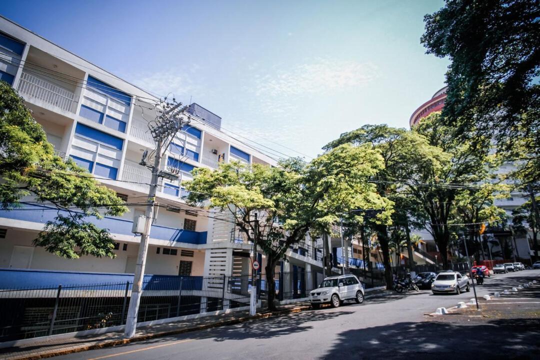 Apto Com Wifi No Centro De Aguas De Lindoia Sp Apartment Exterior photo